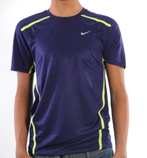 Camiseta Nike Raceday